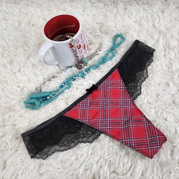 Victoria's Secret THONG MEDIUM Multicolor Lace red plaid/checks Dream Angels - Picture 1 of 6